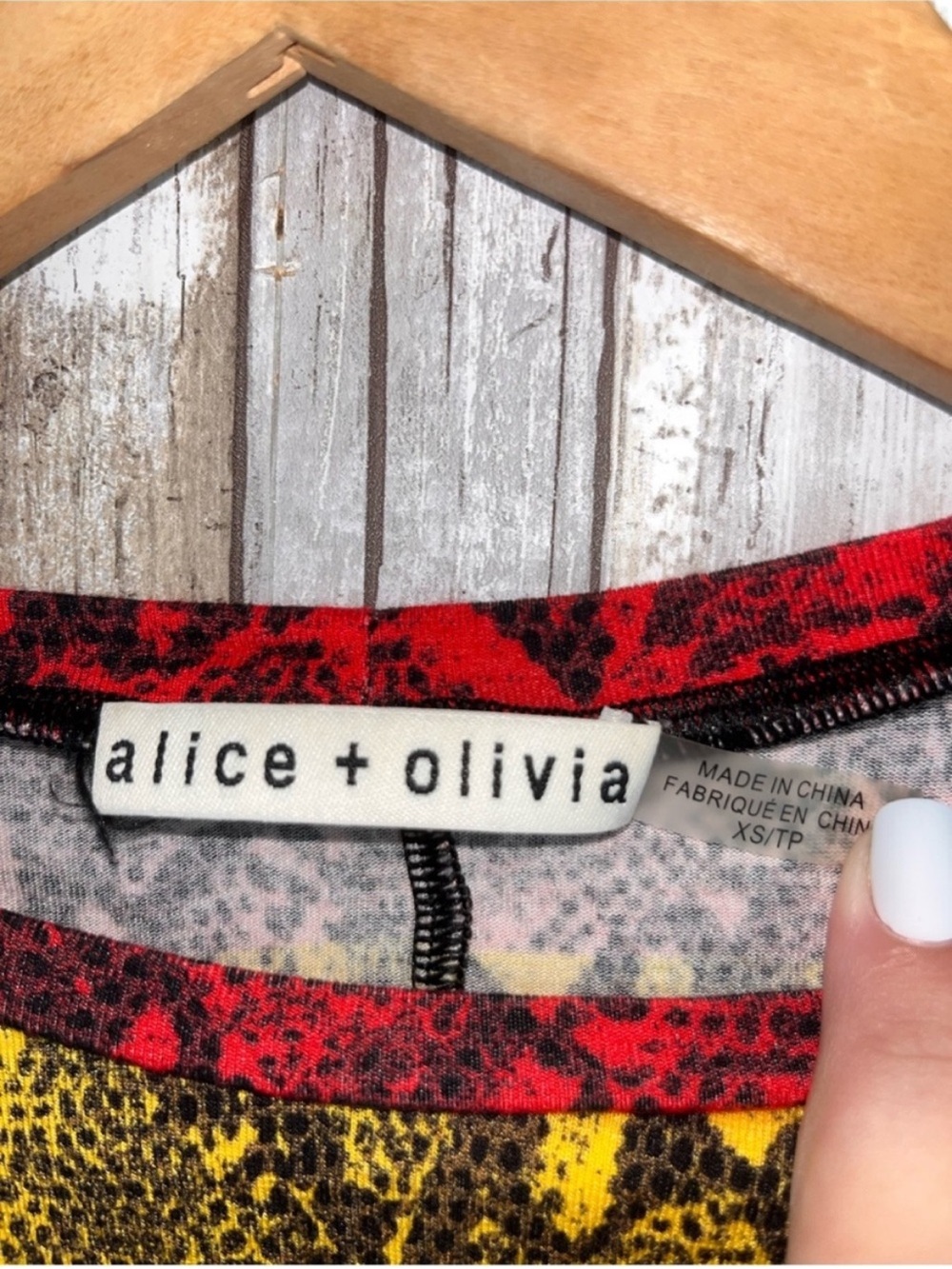 Alice + Olivia Delaina Rainbow Snake Print Cropped Mesh Top XS - Picture 6 of 6